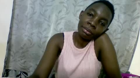 pink  and josphen online show from 03/11/25, 07:58