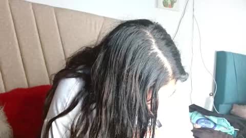 Snapshot of afrotida_booms chatting on 11/12/25, 07:57 Afrodita Booms online show from 11/12/25, 07:57