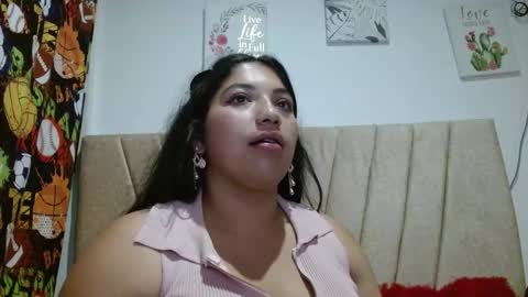 Snapshot of afrotida_booms chatting on 11/16/25, 08:03 Afrodita Booms online show from 11/16/25, 08:03