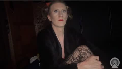 Snapshot of after_dark_productions chatting on 07/03/26, 08:43 Me Myself Irene online show from 07/03/26, 08:43