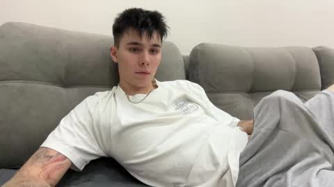 Mark online show from 04/23/26, 08:33