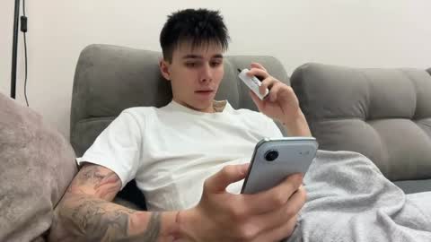 Mark online show from 04/25/26, 08:06