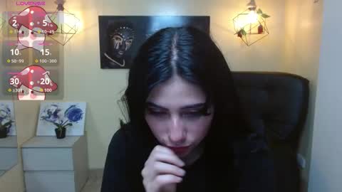 Snapshot of agarycus_ chatting on 09/18/25, 12:40 Kimberly online show from 09/18/25, 12:40