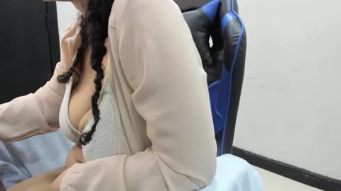 A G A T A  online show from 02/06/26, 01:25