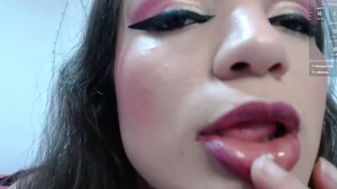 Snapshot of agata__rose chatting on 01/08/26, 10:23 agata__rose online show from 01/08/26, 10:23