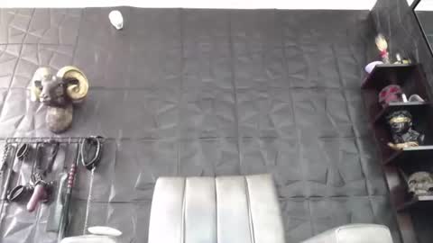 Snapshot of agata_darkness chatting on 06/14/26, 03:25 Miss Agata online show from 06/14/26, 03:25