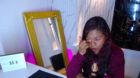 Agata grubisic  online show from 03/09/25, 04:11