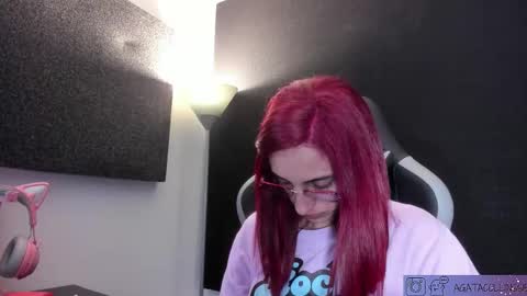 Agata Collinss online show from 02/25/26, 08:07