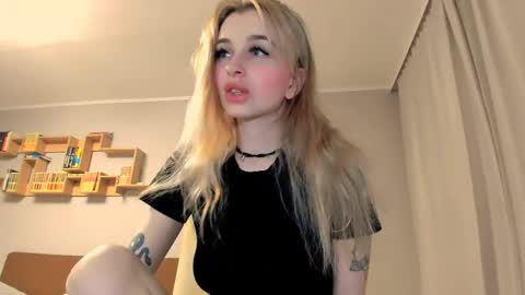 Arina online show from 05/23/26, 05:17