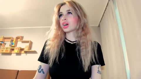 Arina online show from 06/04/26, 03:40