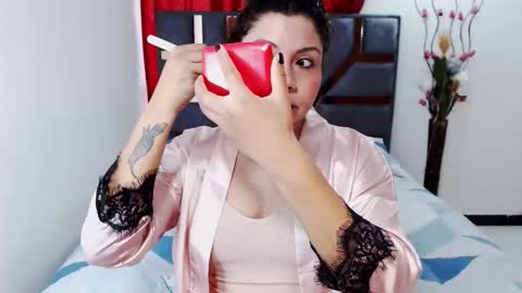 johana online show from 11/27/25, 04:09