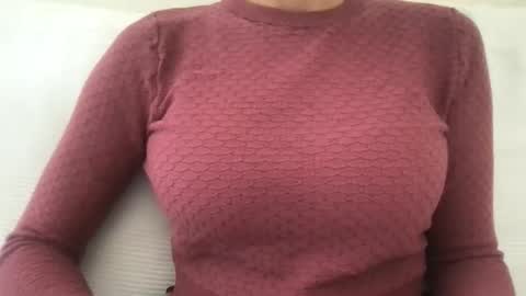 Snapshot of agatha_cb chatting on 11/02/25, 11:34 agatha_cb online show from 11/02/25, 11:34