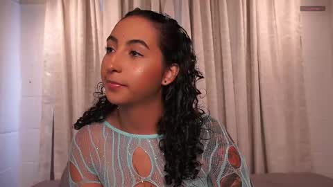 Snapshot of agatha_collinss chatting on 09/17/25, 07:26 Val inst agatha clls online show from 09/17/25, 07:26