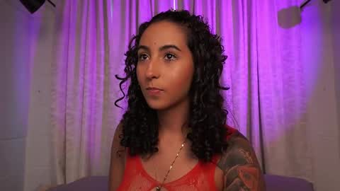 Snapshot of agatha_collinss chatting on 09/23/25, 07:06 Val inst agatha clls online show from 09/23/25, 07:06