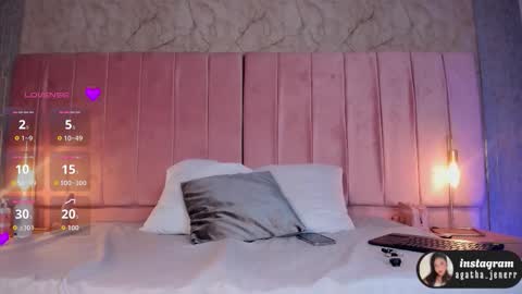 agatha_jener online show from 03/23/26, 11:25