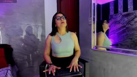 Snapshot of agatha_pleasure chatting on 11/13/25, 11:53 agatha_pleasure online show from 11/13/25, 11:53