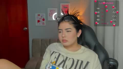 Cat online show from 02/14/26, 04:31