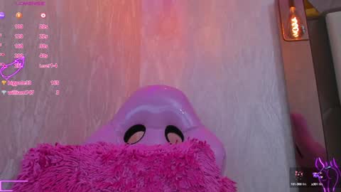 LUNNA online show from 01/11/25, 09:04