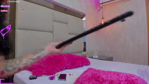 LUNNA online show from 02/12/25, 06:30