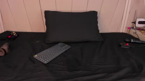 Snapshot of agatha_steel20 chatting on 03/03/25, 10:31 Agatha Steel online show from 03/03/25, 10:31