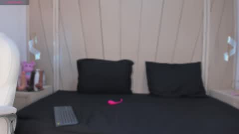 Snapshot of agatha_steel20 chatting on 09/20/25, 08:32 Agatha Steel online show from 09/20/25, 08:32