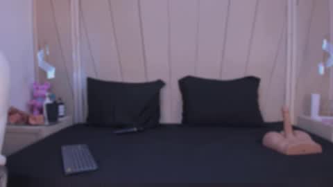 Snapshot of agatha_steel20 chatting on 11/27/25, 07:49 Agatha Steel online show from 11/27/25, 07:49