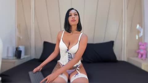 Agatha Steel online show from 03/27/26, 07:46