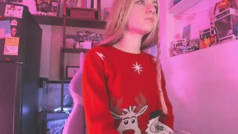 Camila     2 online show from 12/13/24, 06:10