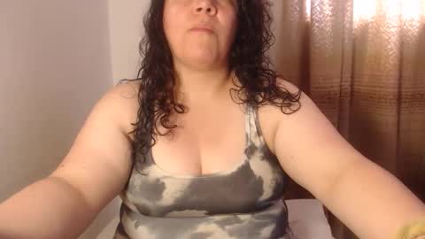 Snapshot of agathaaaa chatting on 05/02/26, 06:57 online show from 05/02/26, 06:57