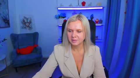 Agatha online show from 02/19/26, 07:10