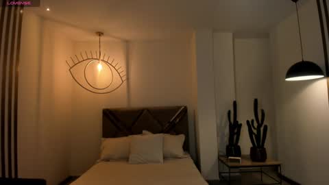 Agatha online show from 01/27/25, 06:52