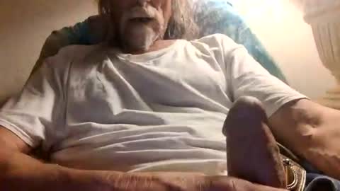 Snapshot of agedhardwood59618233 chatting on 07/09/26, 02:59 agedhardwood59618233 online show from 07/09/26, 02:59