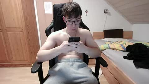 Lukas online show from 03/24/26, 06:02