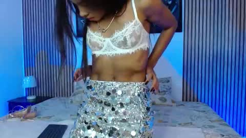 aghata walkerl online show from 11/10/25, 02:10