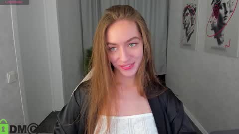 Snapshot of agnes_wells chatting on 10/21/25, 09:21 agnes wells online show from 10/21/25, 09:21