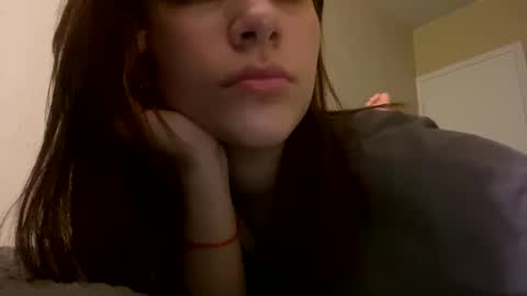 Agnes online show from 04/01/26, 10:18