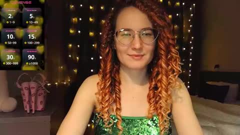 Snapshot of agnesgraham chatting on 12/25/24, 01:10 Agnes online show from 12/25/24, 01:10