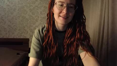 Snapshot of agnesgraham chatting on 10/13/25, 05:57 Agnes online show from 10/13/25, 05:57