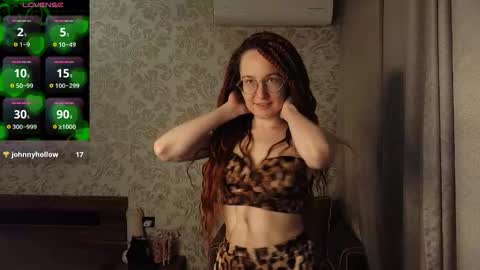 Snapshot of agnesgraham chatting on 10/15/25, 09:04 Agnes online show from 10/15/25, 09:04