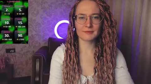 Snapshot of agnesgraham chatting on 12/14/25, 08:13 Agnes online show from 12/14/25, 08:13