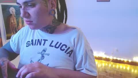 Snapshot of agness_6 chatting on 11/14/25, 12:20 Agness online show from 11/14/25, 12:20