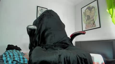 Agustin online show from 05/30/26, 08:06