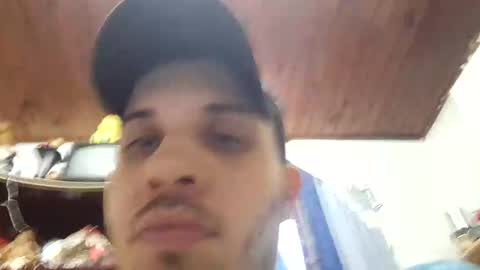 Snapshot of agustin1822aq chatting on 12/26/24, 07:05 agustin1822aq online show from 12/26/24, 07:05