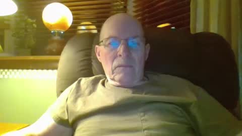 Snapshot of aguynrkfrd chatting on 02/02/25, 10:24 aguynrkfrd online show from 02/02/25, 10:24