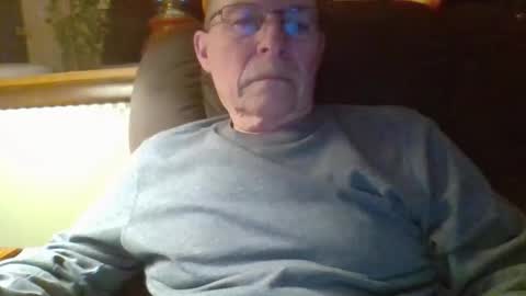 Snapshot of aguynrkfrd chatting on 01/06/26, 10:30 aguynrkfrd online show from 01/06/26, 10:30