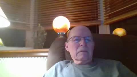 Snapshot of aguynrkfrd chatting on 03/19/26, 09:46 aguynrkfrd online show from 03/19/26, 09:46