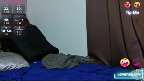 Blue Eyed Handsome Man online show from 06/01/26, 01:40