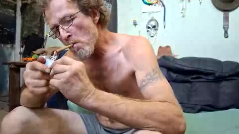 Snapshot of ahardmaniam chatting on 01/07/26, 08:55 Jimmy online show from 01/07/26, 08:55