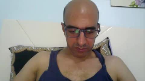 Snapshot of ahmeddeprave chatting on 10/24/25, 12:41 Ahmed Deprav online show from 10/24/25, 12:41