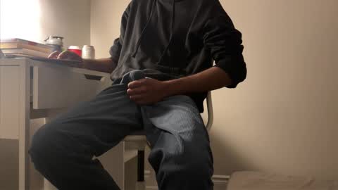 Dylan online show from 03/08/26, 05:55